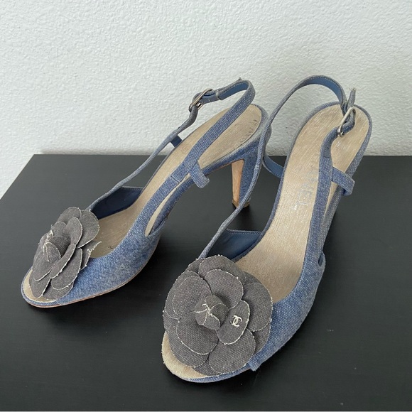 CHANEL Denim Camellia CC Logo Sandals Heels Open Toe Slingback 37.5 - Picture 1 of 16